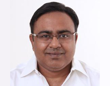 Dr Nitin Jain 